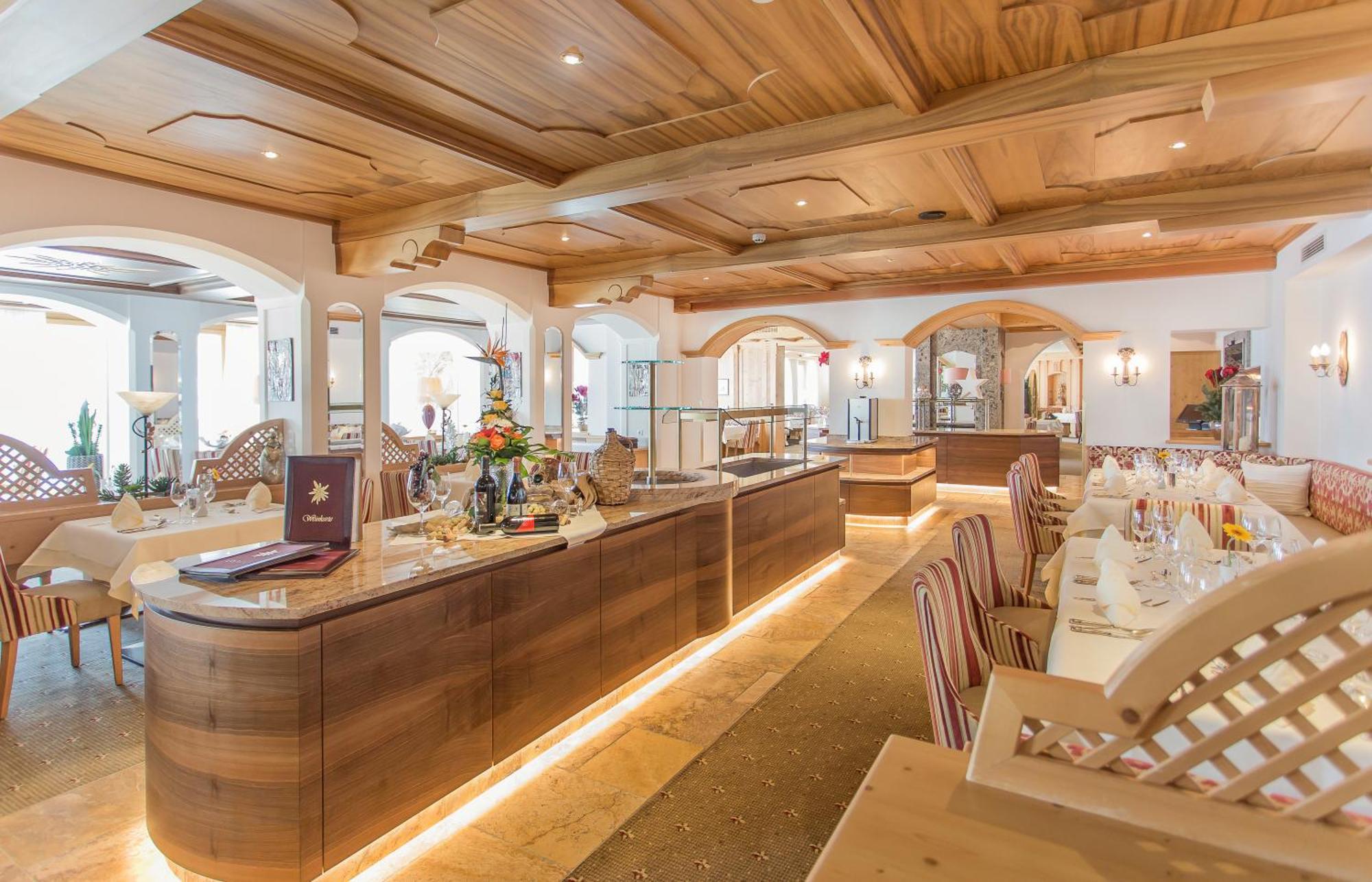 Edelweiss Hochsoelden Superior 4*